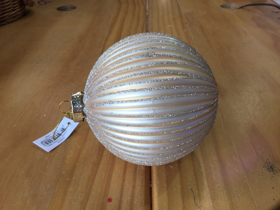 Champagne Striped Ball